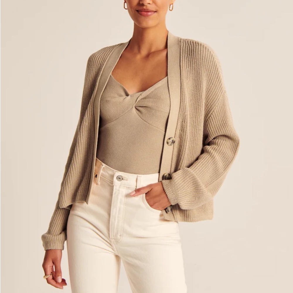 NWOT Abercrombie cardigan tank matching set